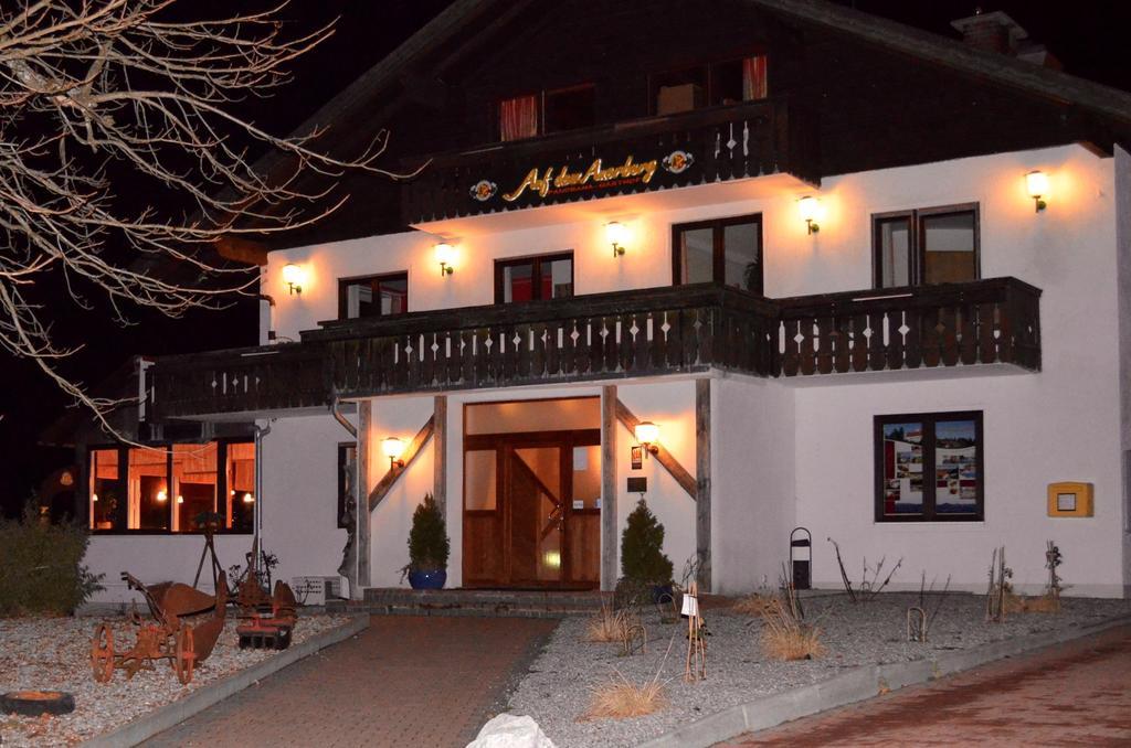 Panoramagasthof auf dem Auerberg Bernbeuren Bagian luar foto