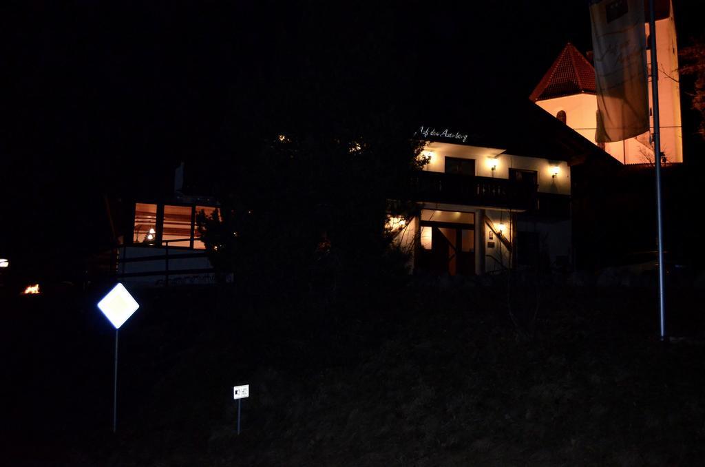 Panoramagasthof auf dem Auerberg Bernbeuren Bagian luar foto