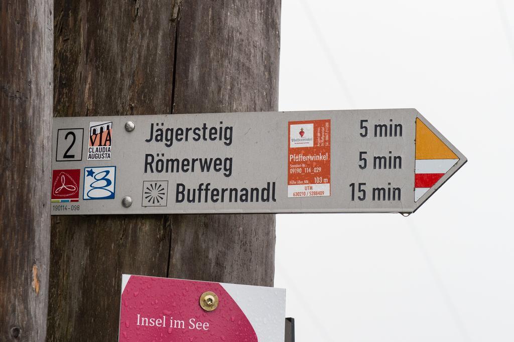 Panoramagasthof auf dem Auerberg Bernbeuren Bagian luar foto