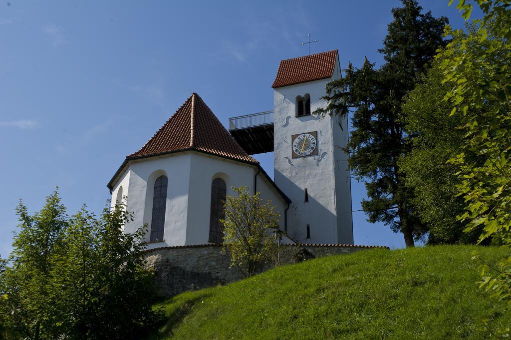 Panoramagasthof auf dem Auerberg Bernbeuren Bagian luar foto